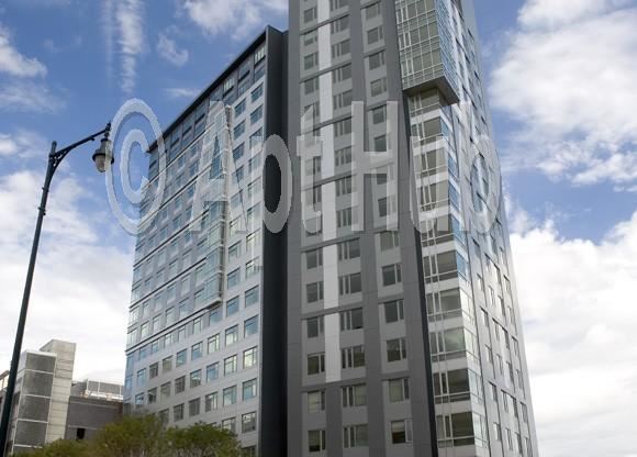 100 Lansdowne