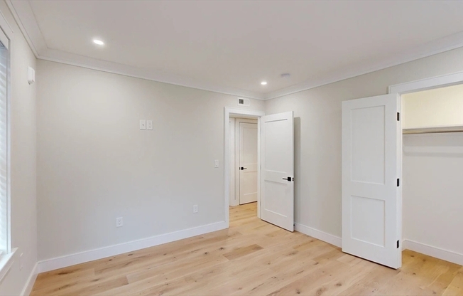9 EVERETT ST