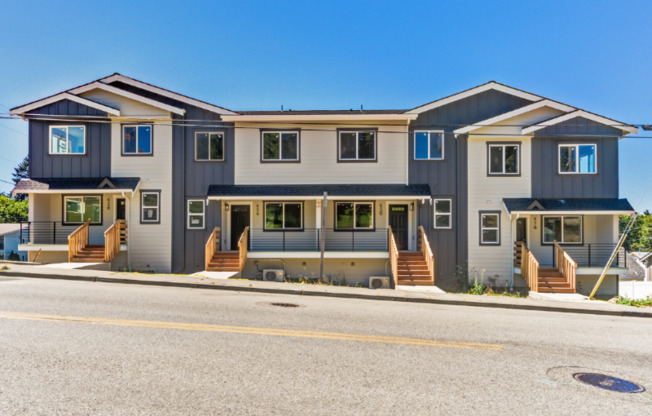 424 Mitchell Ave.