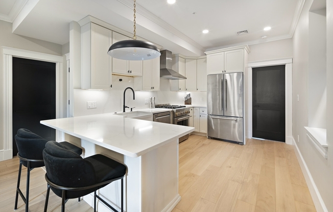 40 MT VERNON ST