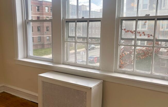1 bed, 1 bath, 650 sqft, $1,225, Unit 4801-C2