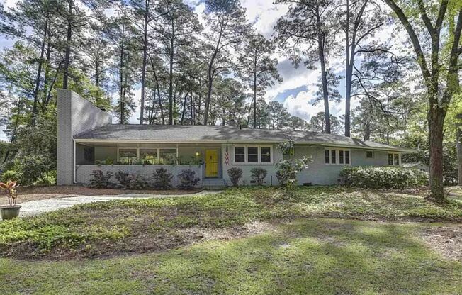 Stunning 4 Bed, 3 Bath in Forest Acres