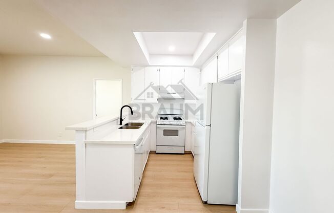 2 beds, 2 baths, 1,000 sqft, $2,495, Unit 207