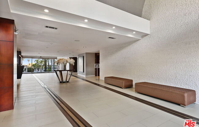 2 beds, 2 baths, 1,009 sqft, $3,500, Unit 414