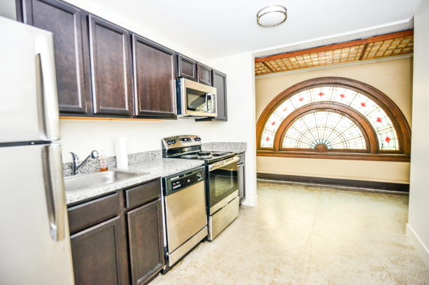 1 bed, 1 bath, 700 sqft, $1,375, Unit The Press - 2201