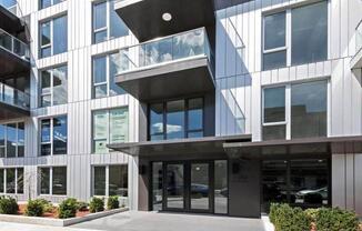1 bed, 1 bath, 500 sqft, $3,200, Unit 2B