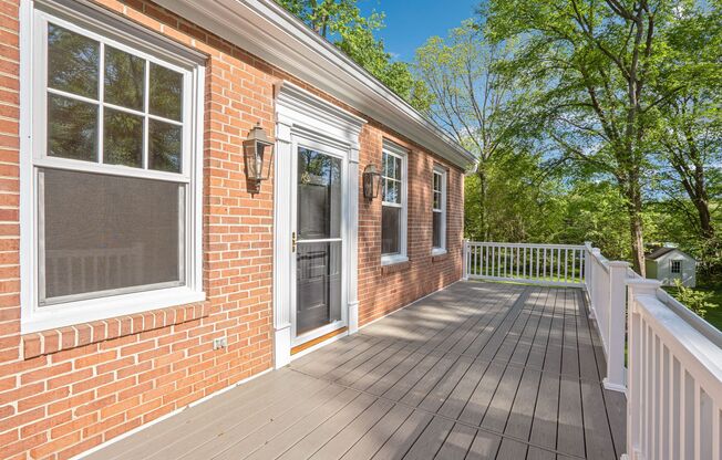 Spacious and Charming 5 BR/3 BA Single-Family Home in Upper Marlboro!