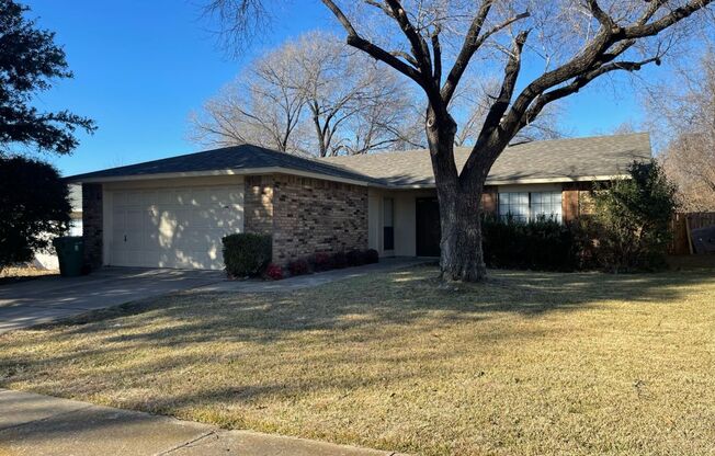 6521 Blackberry Dr Arlington TX 76016