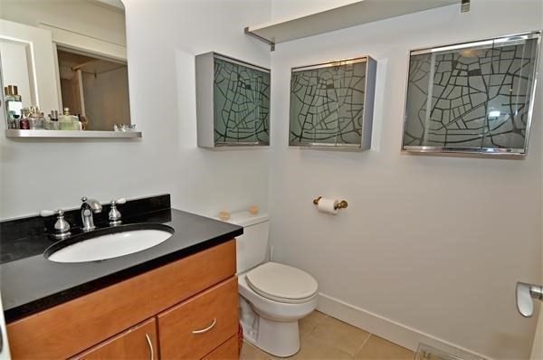 1 bed, 1 bath, 738 sqft, $3,000, Unit 215