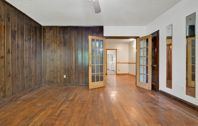 1221 Raum St NE Apt 3
