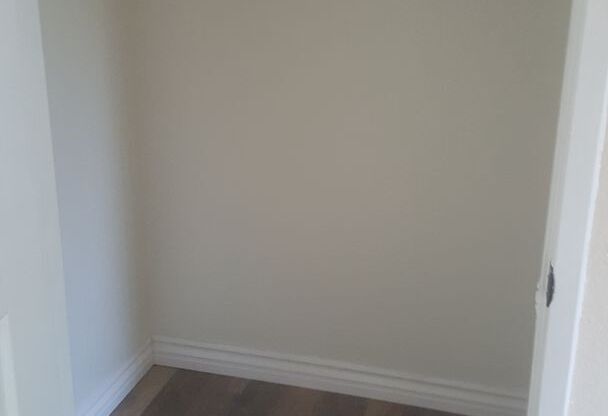 2 beds, 2 baths, 800 sqft, $2,250, Unit # 208
