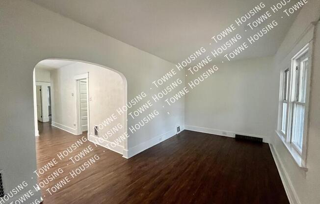 43 ULLMAN ST