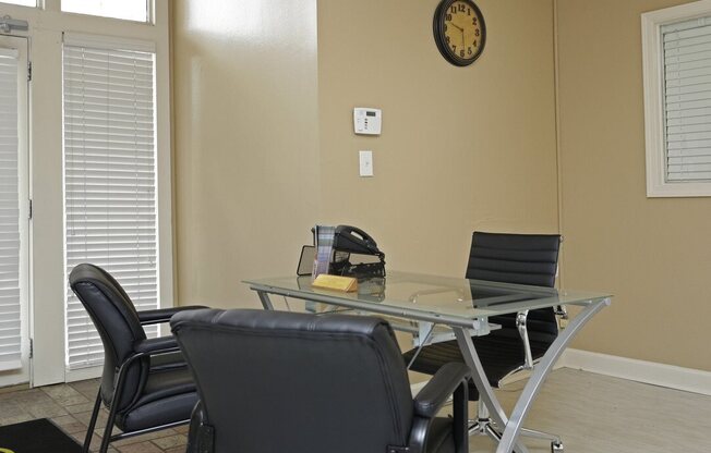 Gallery Photo 10