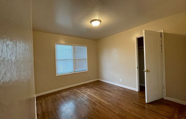 2 beds, 1 bath, $2,250