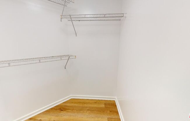 2 beds, 1.5 baths, 1,040 sqft, $3,980, Unit 1708