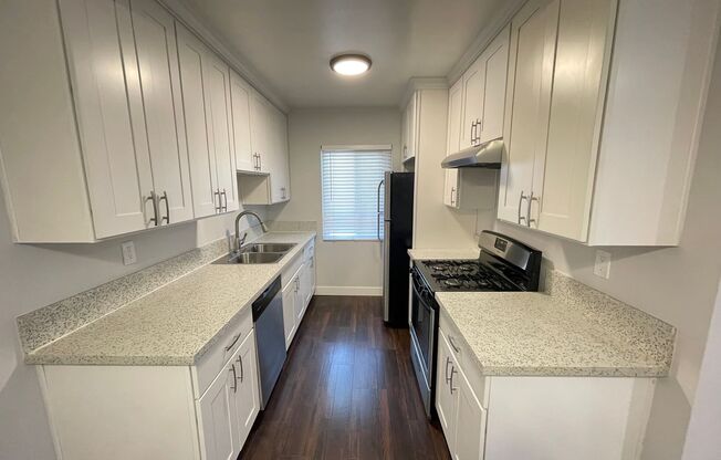 1 bed, 1 bath, 650 sqft, $2,395