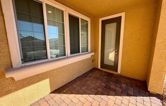 Lovely Inspirada townhome