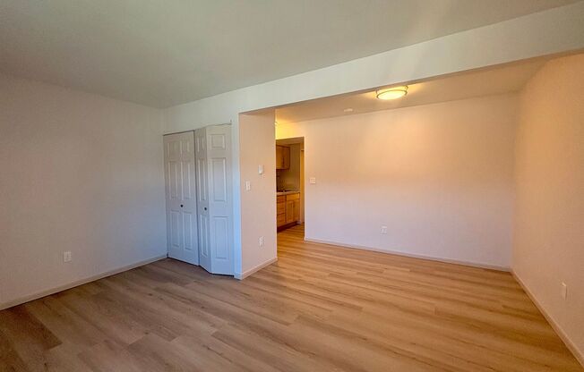 988 Third Street