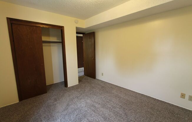 1 bed, 1 bath, 650 sqft, $825, Unit 3