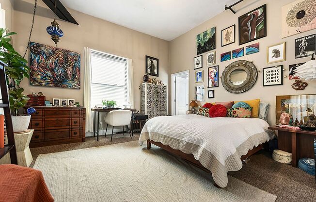 2 beds, 2 baths, 1,200 sqft, $2,400, Unit Jane 403