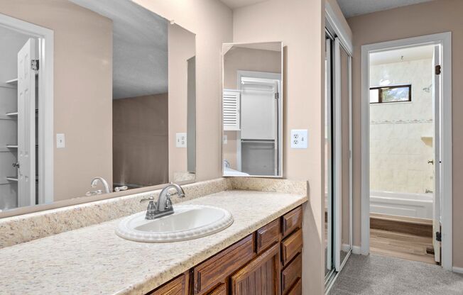 2 beds, 2 baths, $2,300