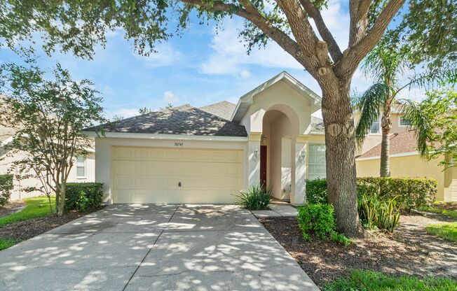 Spacious 2 bed Plus Den Home for Lease