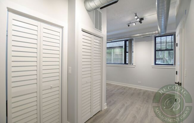 Studio, 1 bath, 280 sqft, $1,480, Unit 104
