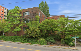 The Highland Arms Apartments