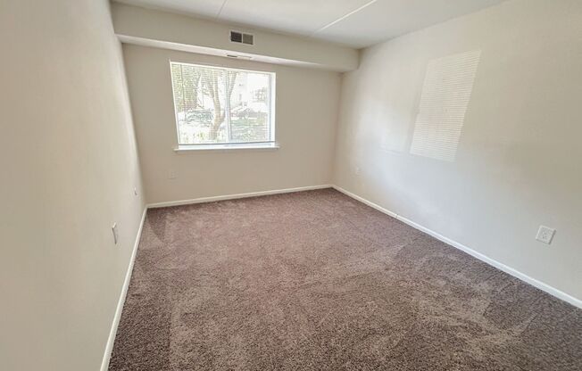2 beds, 2 baths, 1,100 sqft, $1,549, Unit 120