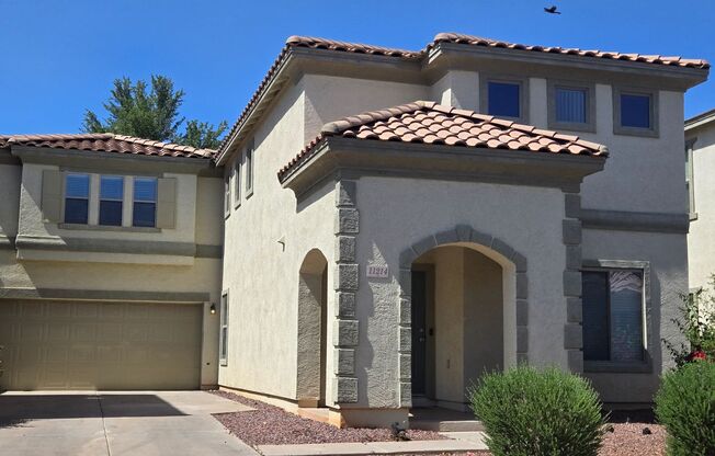 WATERFORD SQUARE COMMUNITY 3 BED 2.5 BATH