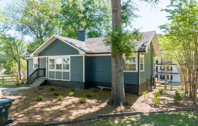 1 bed, 1 bath, 694 sqft, $1,000, Unit A-02