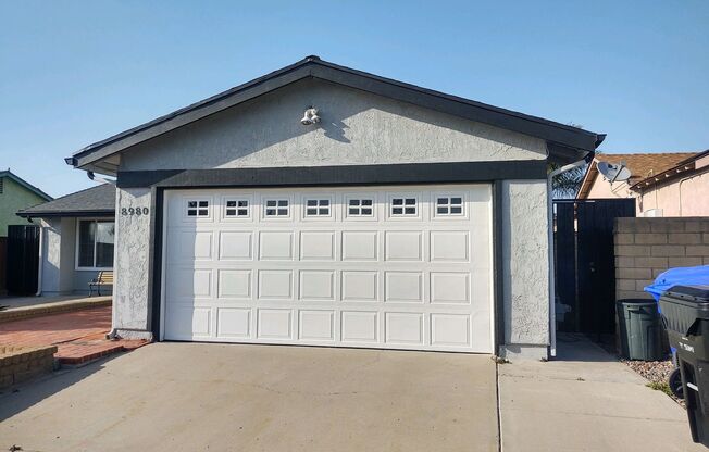 3BD/2.5BA Single Story Home - 1950 Square Feet- Mira Mesa