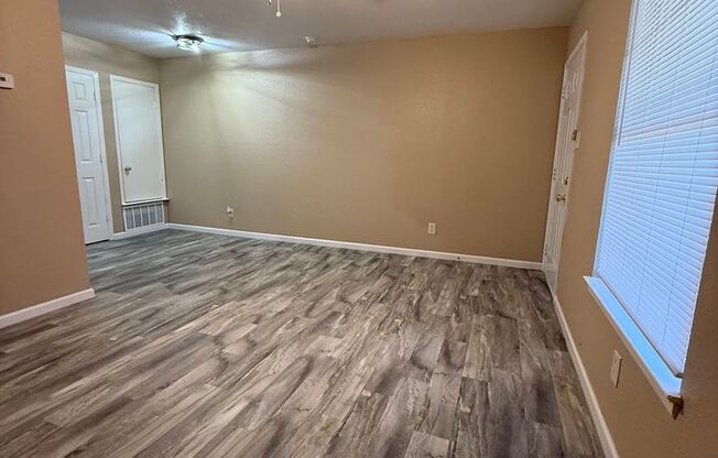 710 S. Kennedy Ave.