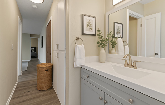 1 bed, 1 bath, 719 sqft, $1,250, Unit 103