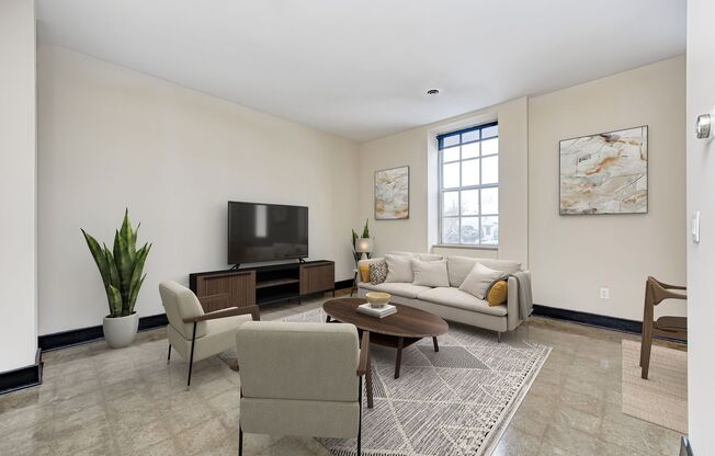 2 beds, 1 bath, 927 sqft, $1,365, Unit 104