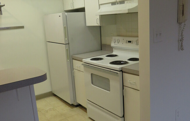 1211 Locust St