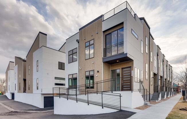Sunnyside 3 Bedroom Townhomes for Rent