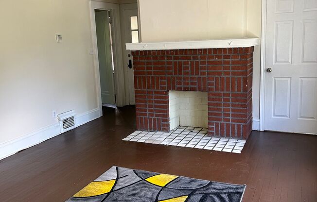 Spacious 3-Bedroom, 2-Bath First Floor  Apartment on a Quiet Street