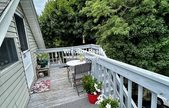 37 ABERDEEN AVE