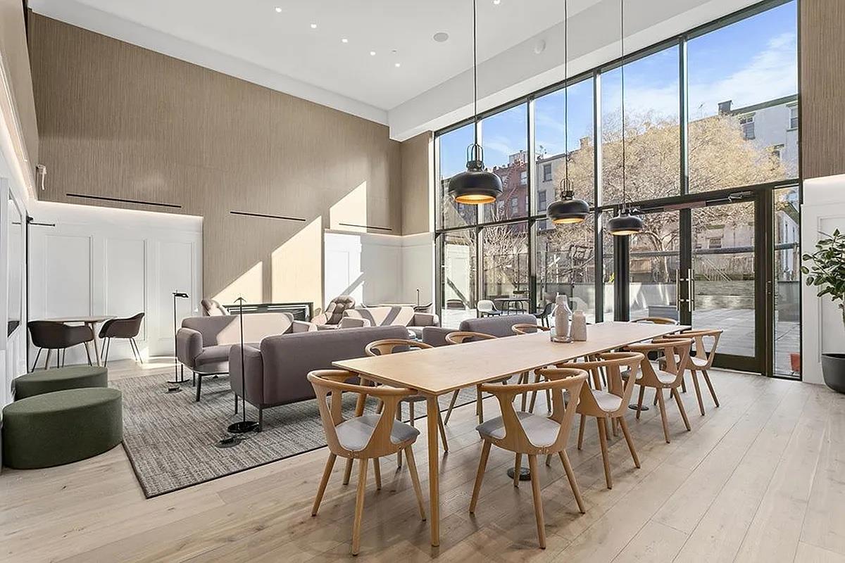 1 bed, 1 bath, $4,400, Unit 1-G