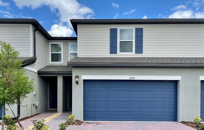 3 Bedroom, 2.5 Bath Town Home in Greens at Forest Lake!