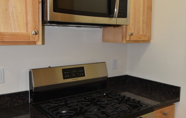 Studio, 1 bath, $1,695, Unit 109