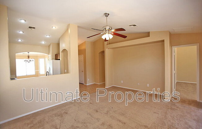 2333 W MALDONADO DR