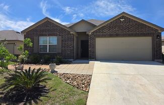3 miles from Lackland AFB!! $250 off of the first full month's rent!