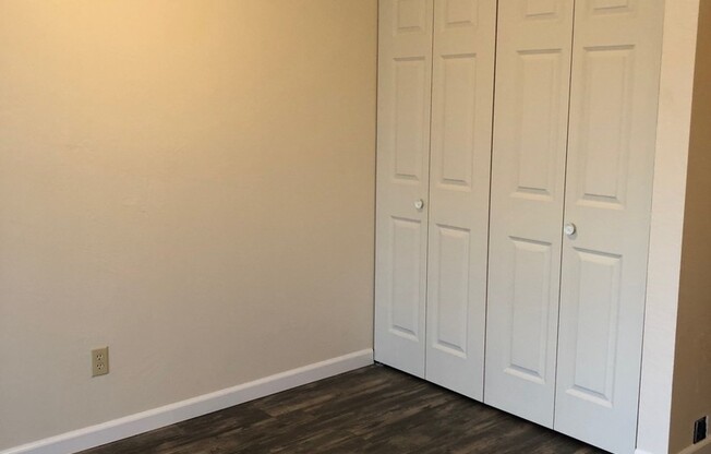 Studio, 1 bath, 415 sqft, $1,095, Unit 310