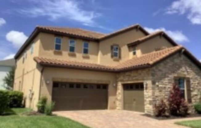 Spectacular 5/4 with 3 car garage home in Winter Garden