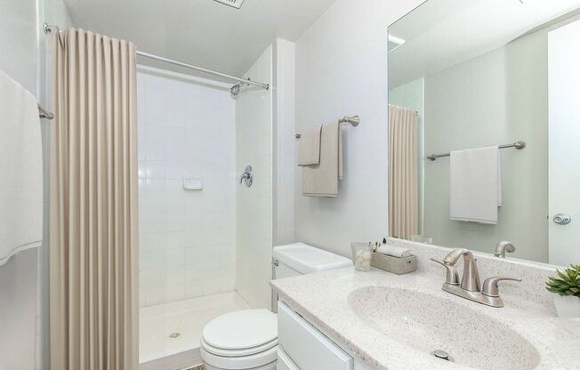 2 beds, 2 baths, 900 sqft, $1,349, Unit 2-157