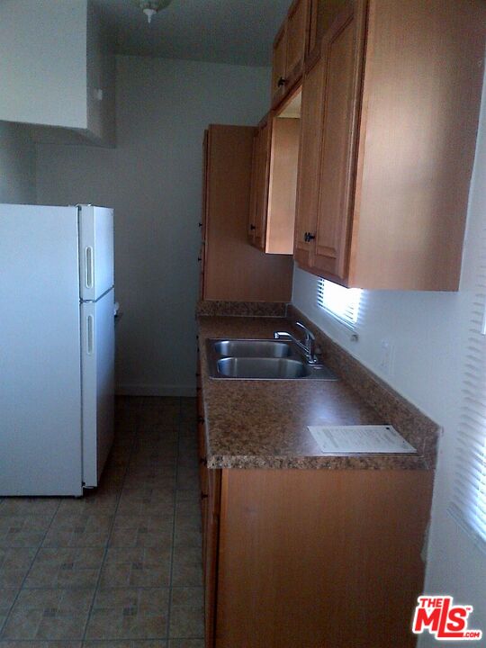 5320 W Olympic Blvd