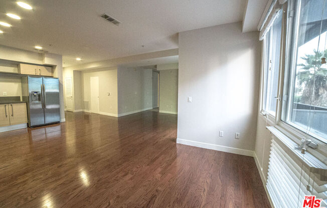 1 bed, 1 bath, 830 sqft, $2,650, Unit 401