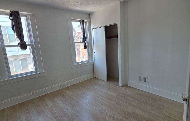 Beautiful 2 Bed, 2 Bath South Philly Home with Large Rear Yard | 2228 Cross St